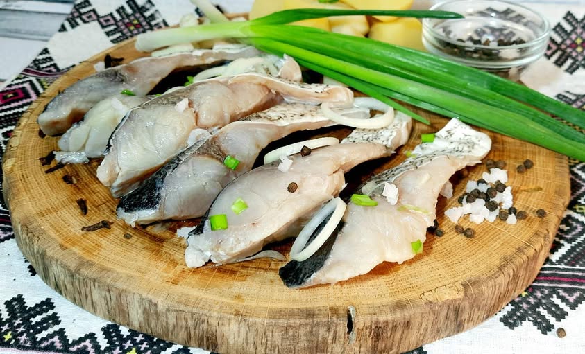 МАРИНОВАНИЙ ТОВСТОЛОБ