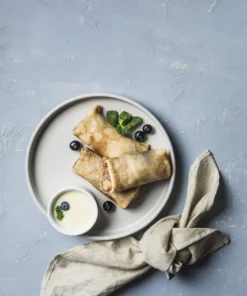 МЛИНЦІ З ЗГУЩЕНИМ МОЛОКОМ