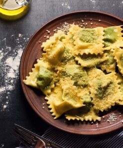 РАВІОЛІ З СИРОМ ТА ШПИНАТОМ