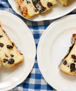 СИРНА ЗАПІКАНКА З РОДЗИНКАМИ